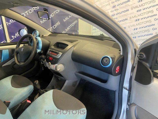 PEUGEOT 107 1.0 68CV 5p. Urban Move