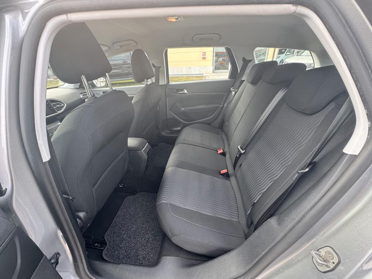 Peugeot 308 SW Active 1.6 HDi Diesel 92CV Manuale