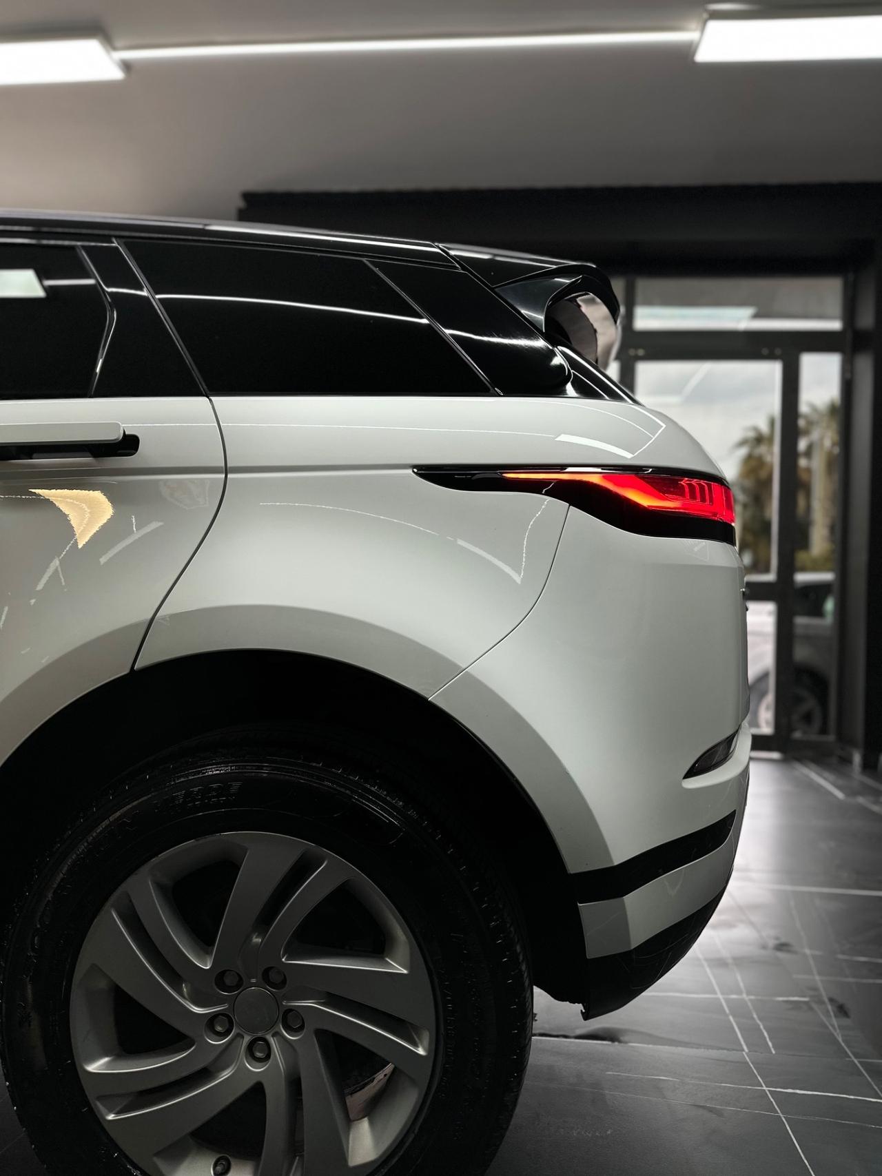 Land Rover Range Evoque 2.0D I4-L.Flw 150CV AWD Aut R-Dynamic HSE
