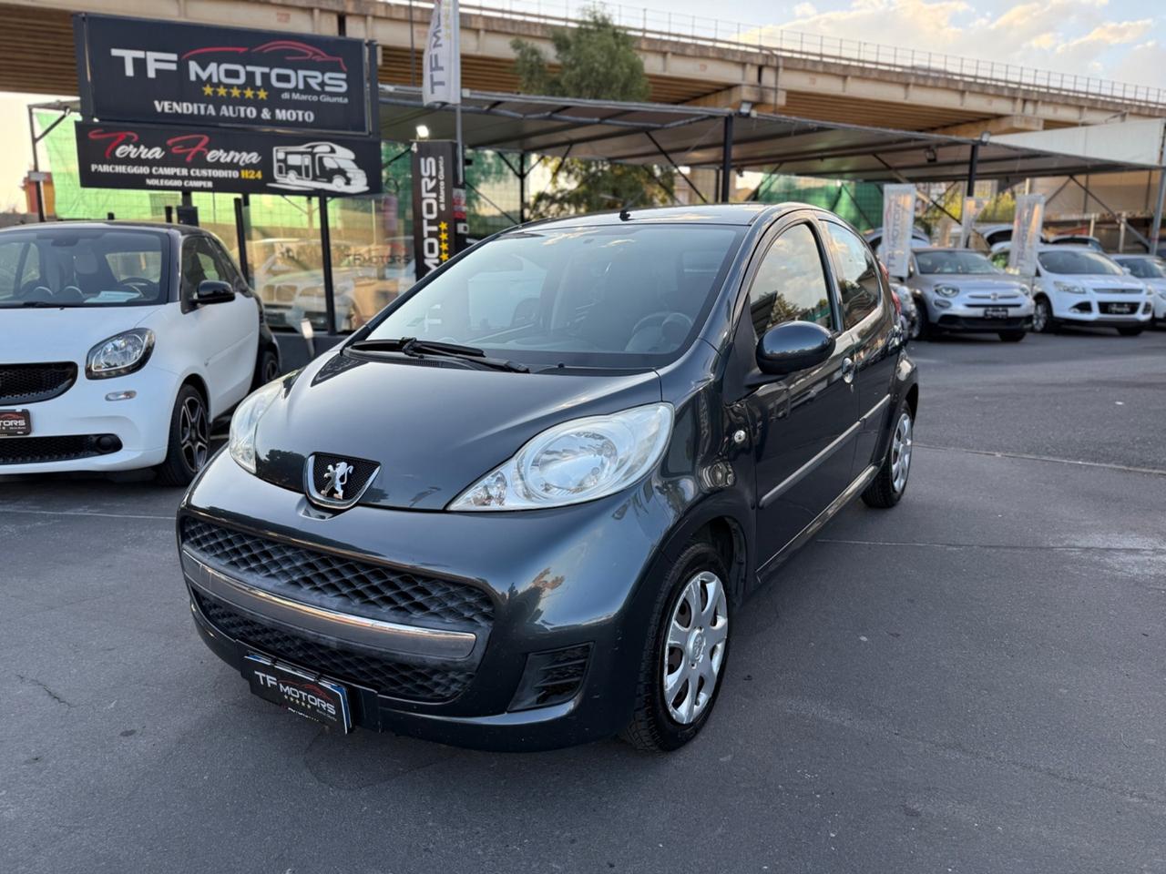 Peugeot 107 1.0 SOLO 51.000 KM - 2010