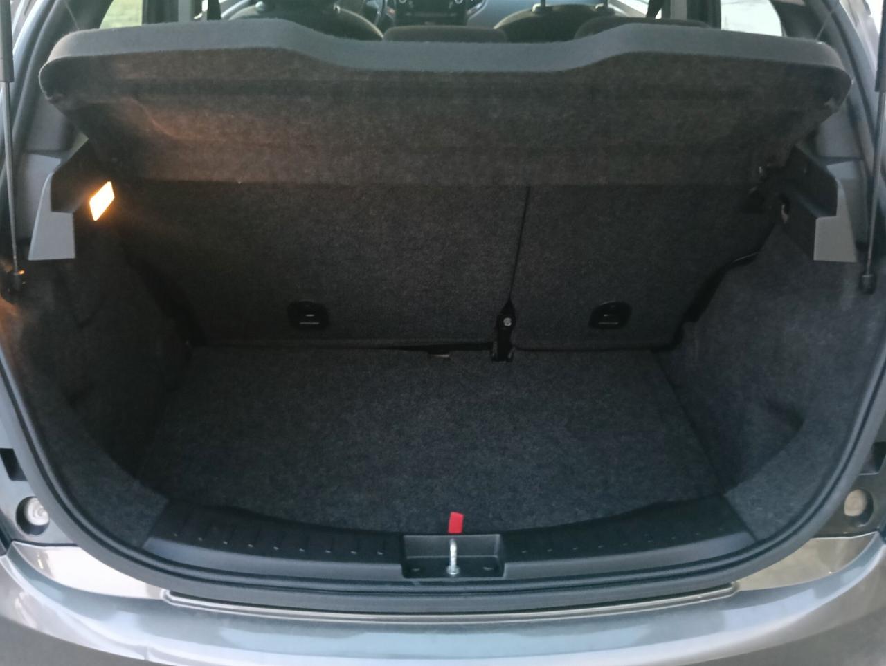 Lancia Ypsilon 1.2 69 CV 5 porte