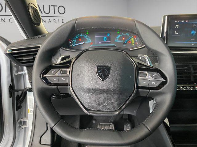 PEUGEOT 2008 Hybrid 136 e-DCS6 Style
