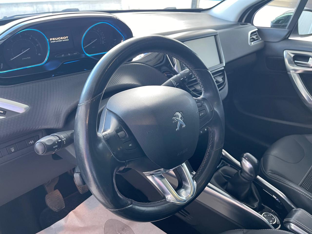 Peugeot 2008 1.6 e-HDi 92 CV Stop&Start Allure