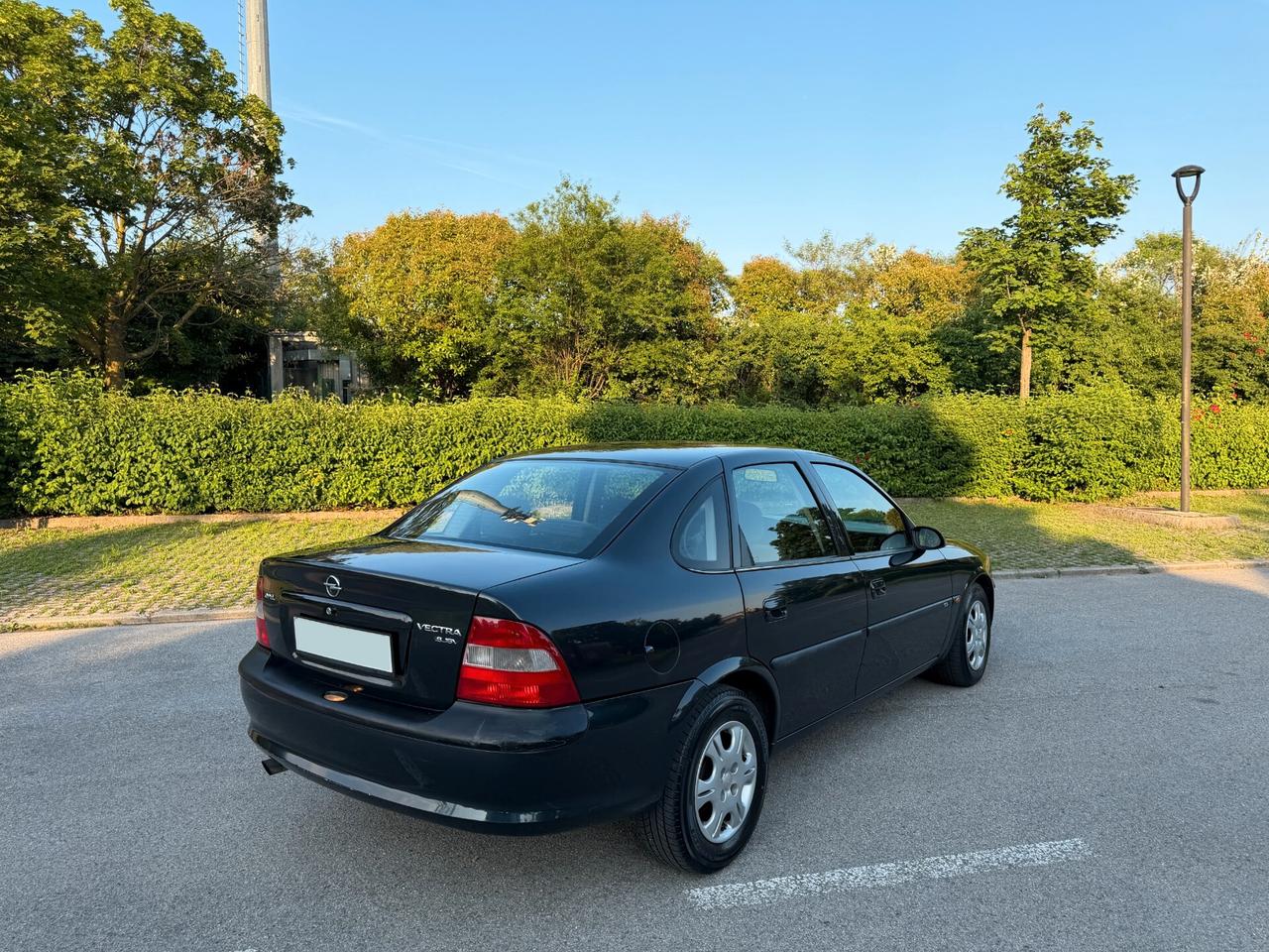 Opel Vectra 1.8i 16V CD Storica CLIMA