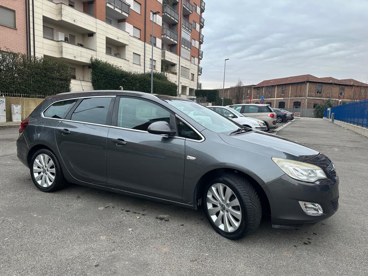 Opel Astra Opel astra sw gpl fino 2027 possibile 24 mesi garanzia