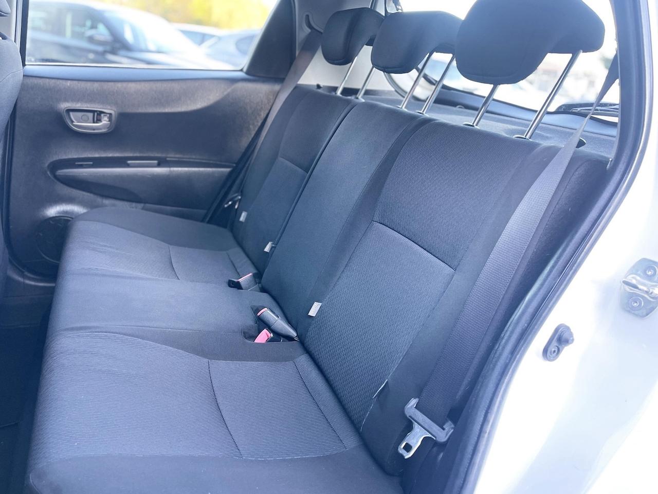 Toyota Yaris 1.5 Hybrid 75CV Automatica E5 Neo - 2014