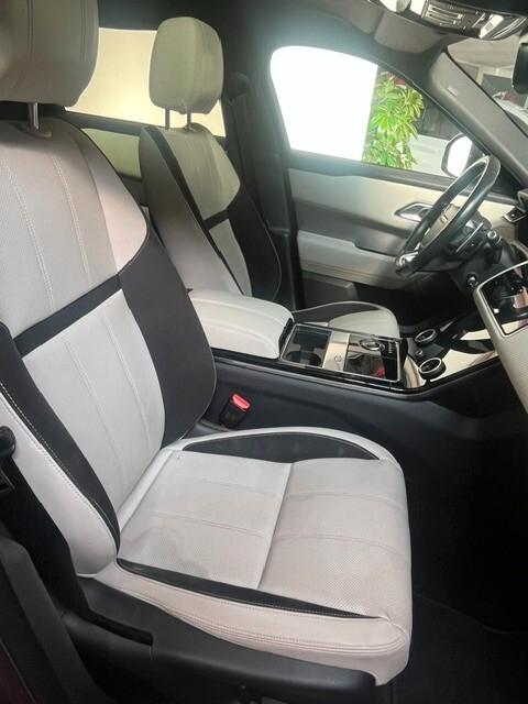 RANGE ROVER VELAR R-DYNAMIC SE 5p 3.0 D V6 300CV SE TETTO NAVI CERCHI 21 VIRTUAL