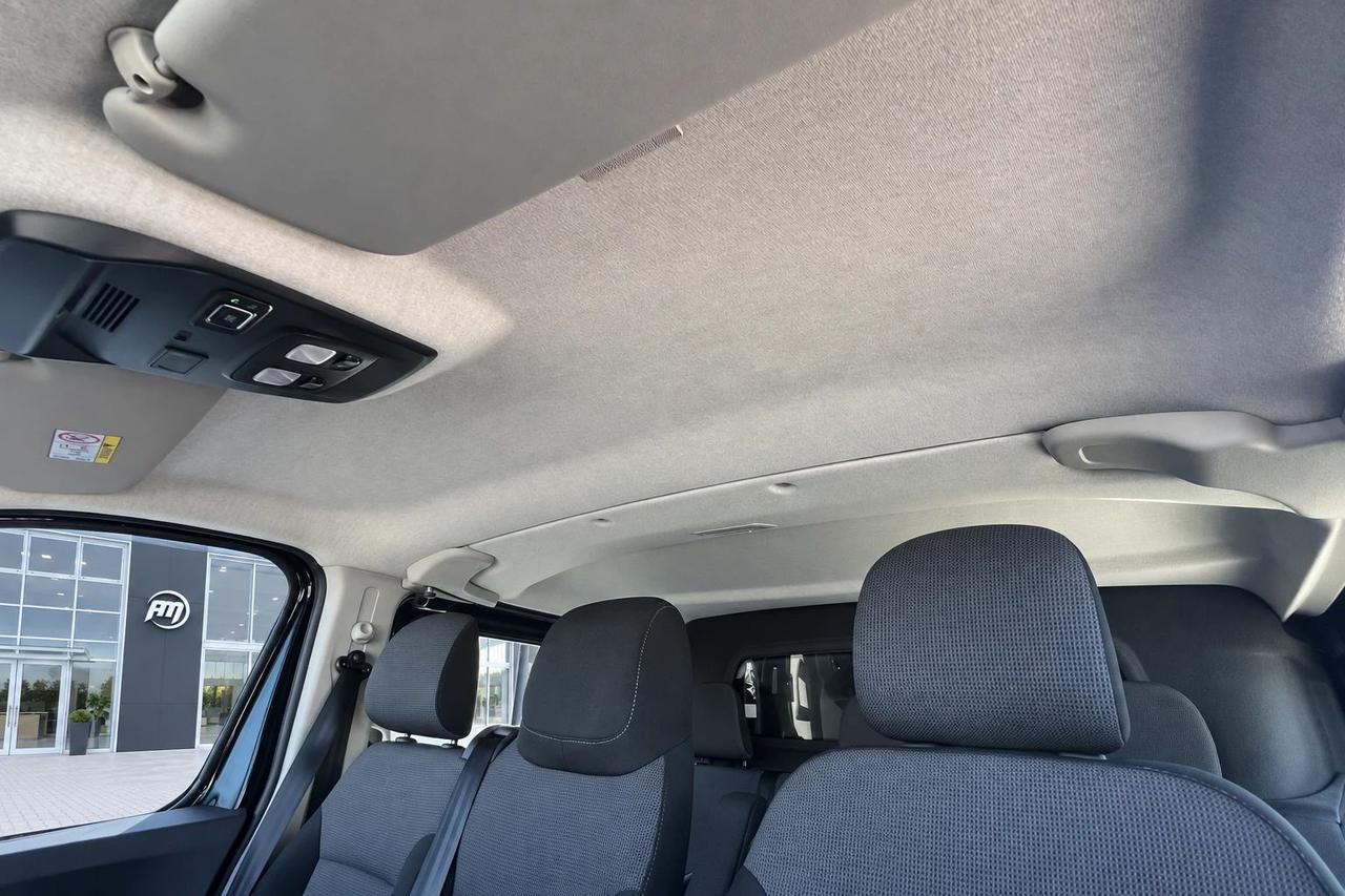 Renault Trafic L1H1 D CAB 6 POSTI AUTOCARRO +IVA