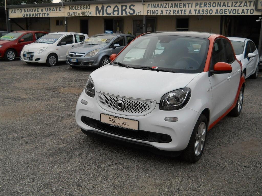 Smart ForFour 70CV 1.0 CC FORFUR PASSION BICOLORE E PANORAMA FULL