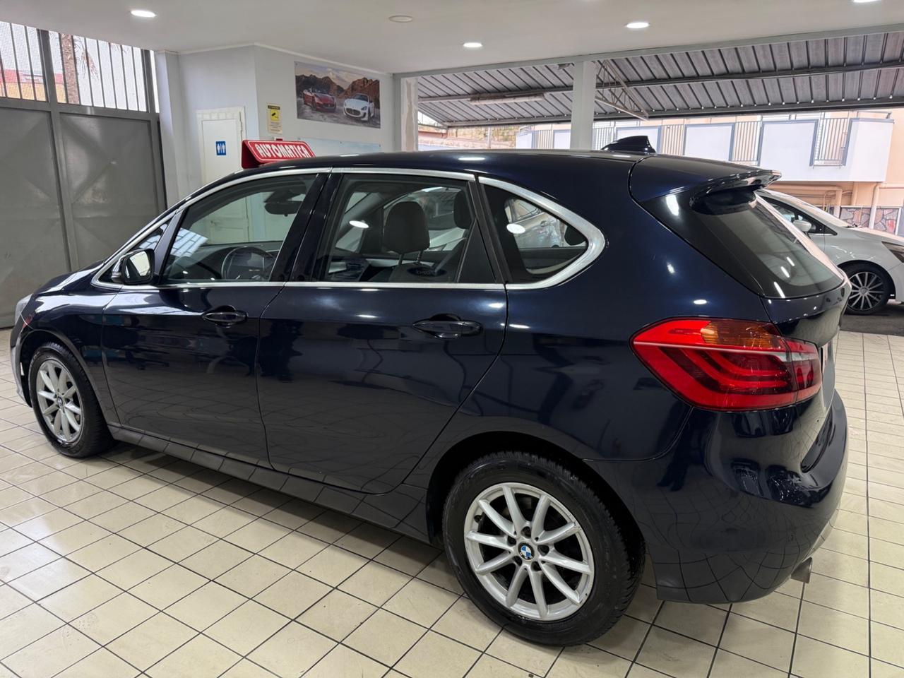 Bmw serie 2 luxury 218d full optional