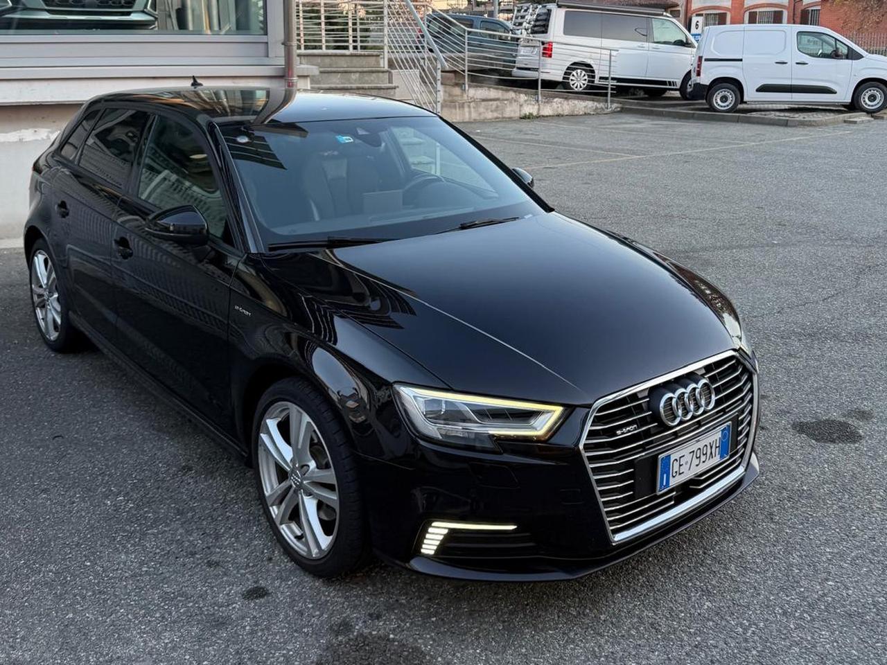 Audi A3 sportback 40 1.4 tfsi e-tron admired s-tronic