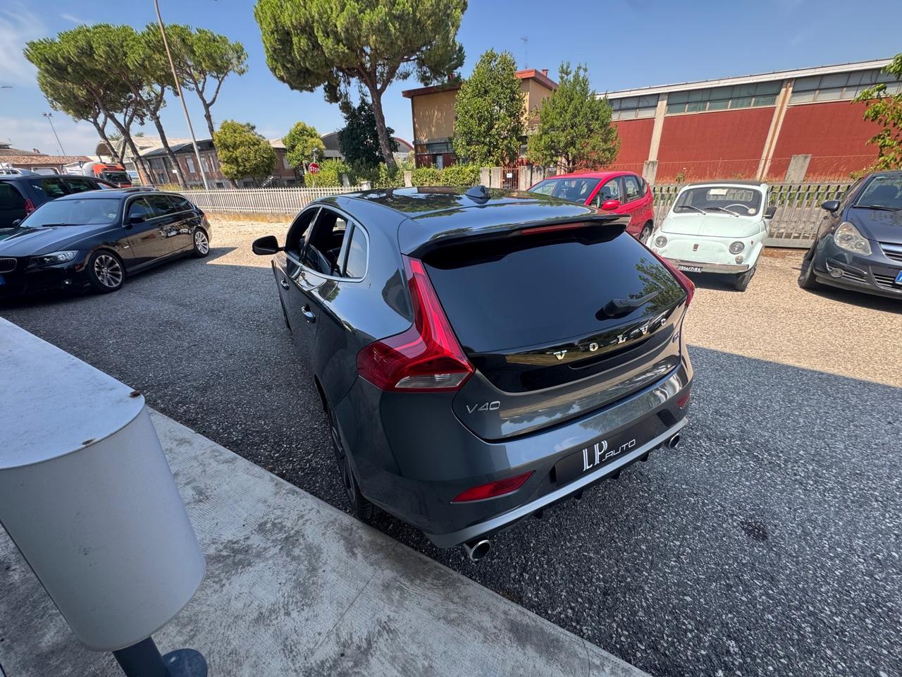 Volvo V40 D3 Geartronic R-design