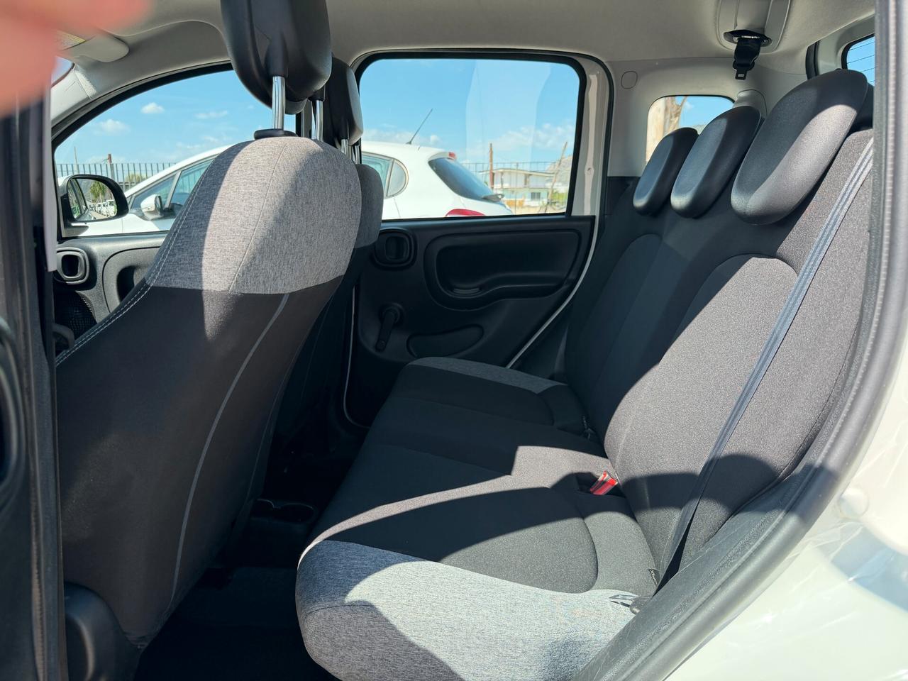 FIAT PANDA ANNO 2022 1.0 HYBRID 70 CV
