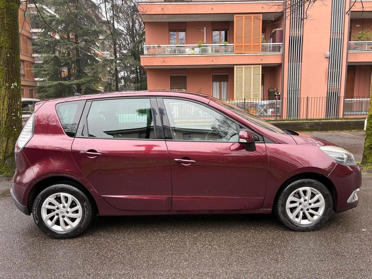 Renault Scenic Scénic 1.5 dCi 110CV EDC Energy