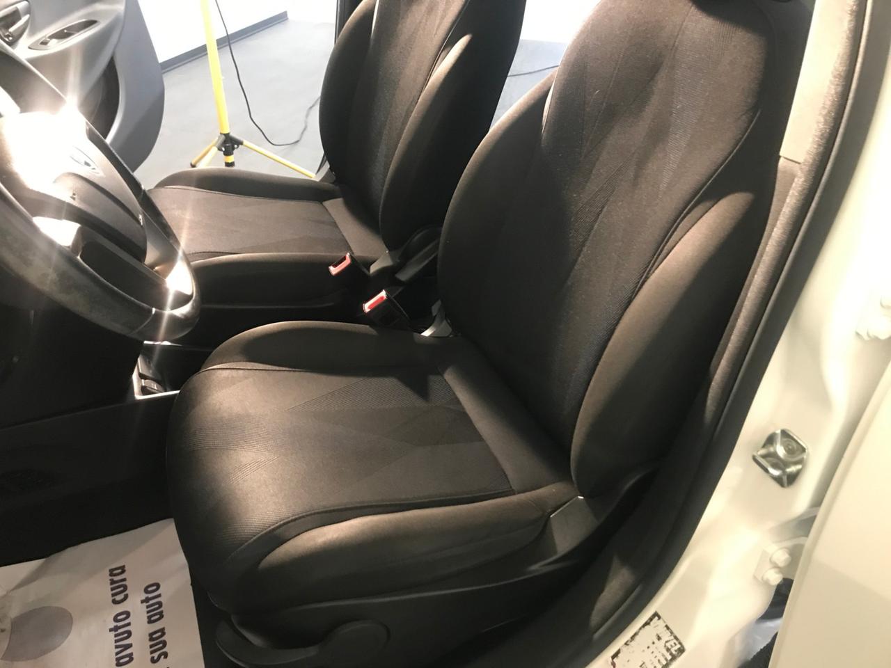 Lancia Ypsilon 1.2 Gold s&s 69cv my19