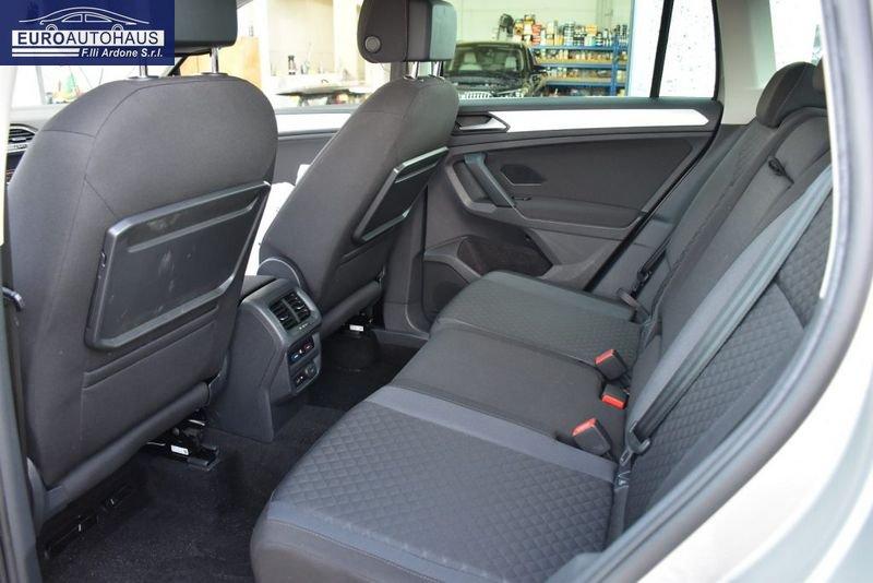 Volkswagen Tiguan 2.0 TDI SCR DSG Business BMT *NAVIGATORE*