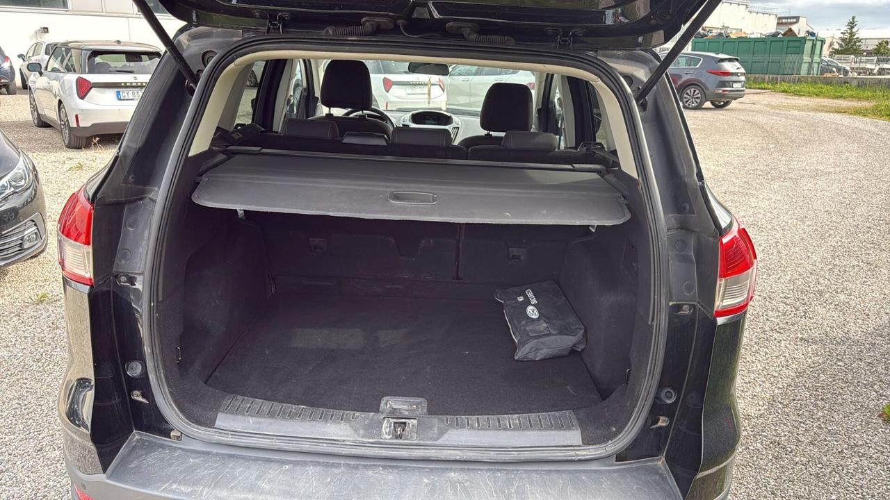 Ford Kuga 2.0 TDCI 120 CV S&S 2WD Titanium