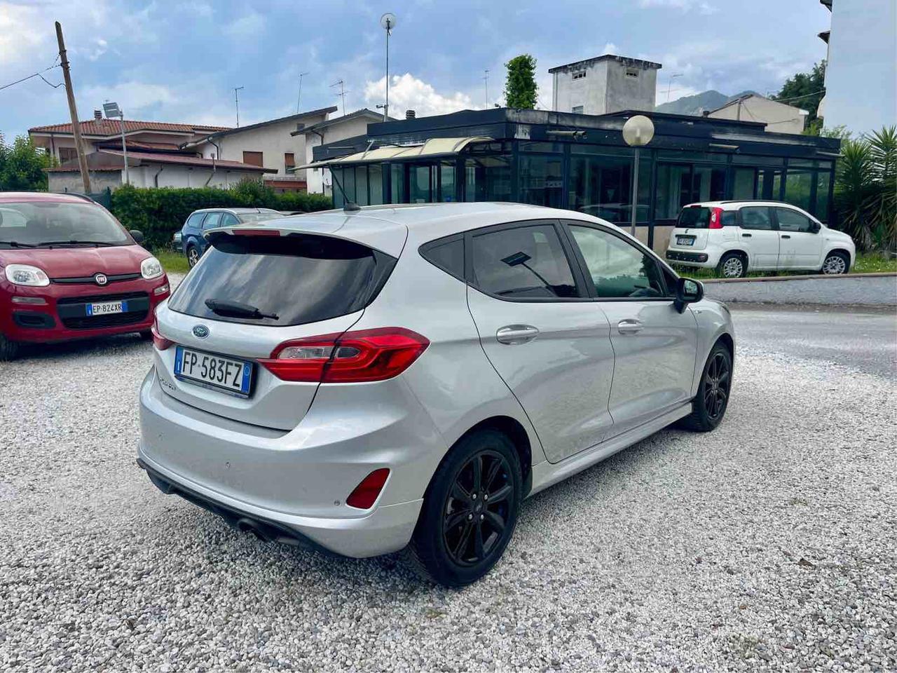 FORD FIESTA 1.5 TDCI - ST LINE