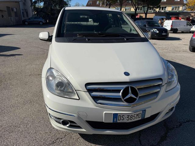 MERCEDES-BENZ B 180 CDI Sport senza nessun lavoro da fare