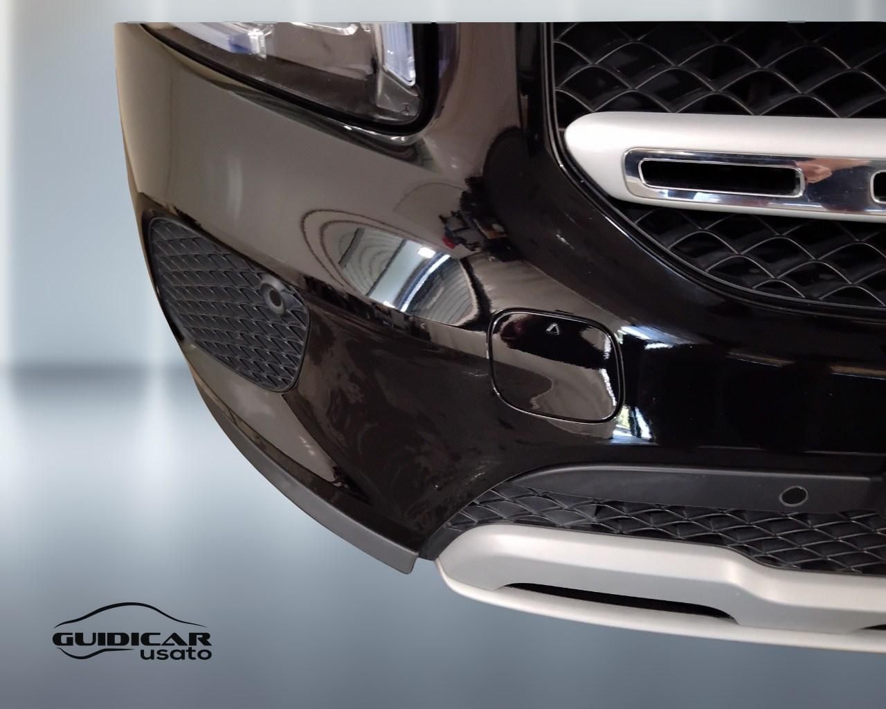 Mercedes-Benz GLB - X247 2019 - GLB 180 d Business Extra auto