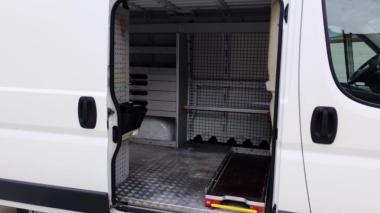 Fiat Ducato 33 2.3 MJT 130CV PC-TN Furgone ATTREZZATO