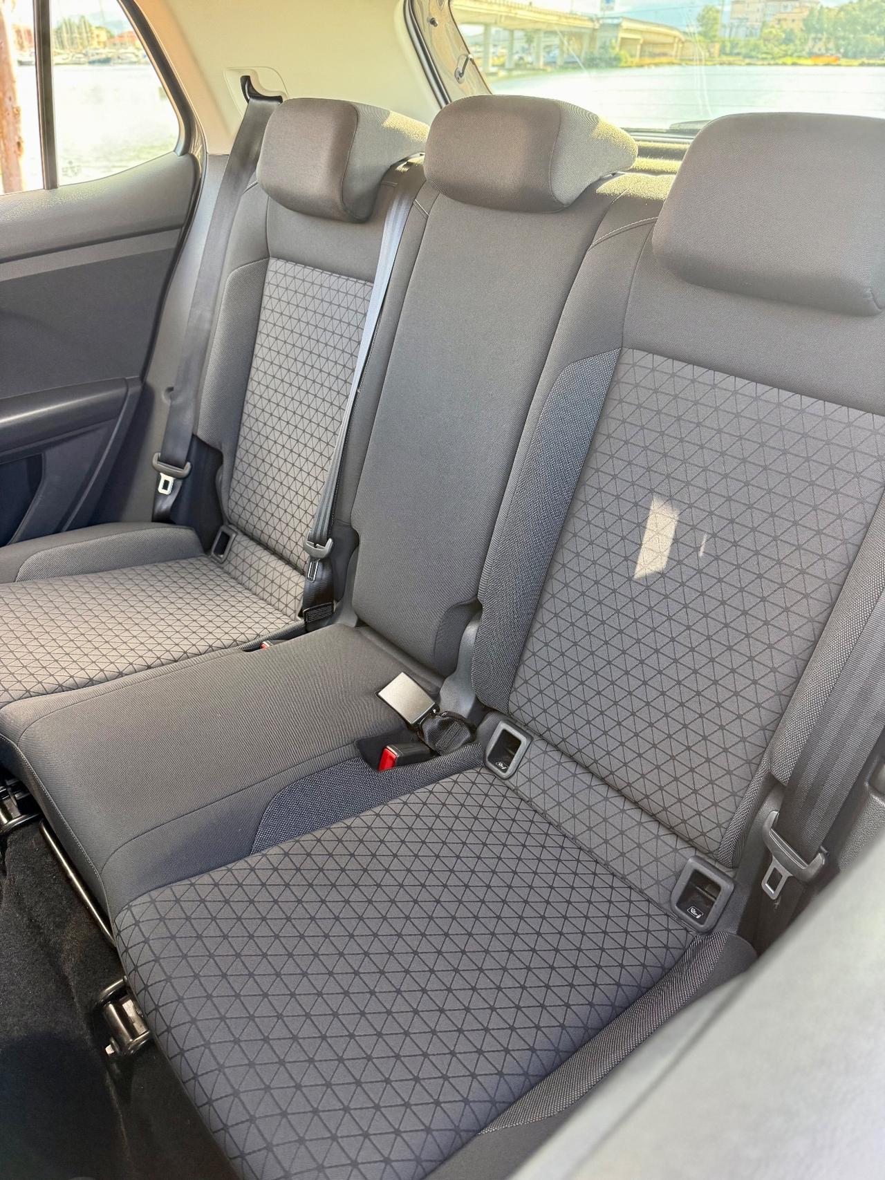 Volkswagen T-Cross 1.6 TDI SCR Advanced BMT