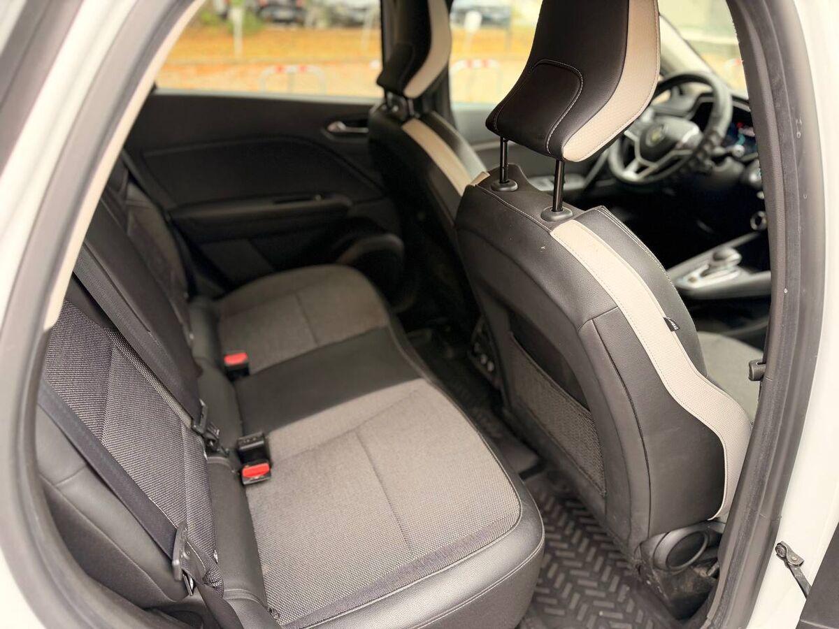 Renault Captur 1.6 E-Tech phev Intens 160cv auto my21