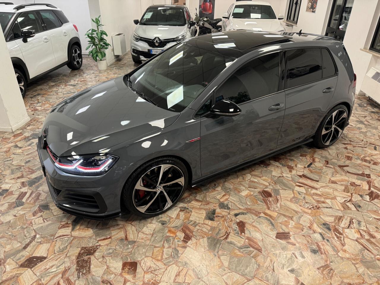 Volkswagen Golf GTI Golf GTI 2.0 TSI TCR DSG 5p. BlueMotion Technology