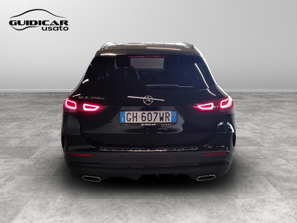 Mercedes-Benz GLA-H247 2020 - GLA 250 e phev (eq-power) Premium auto