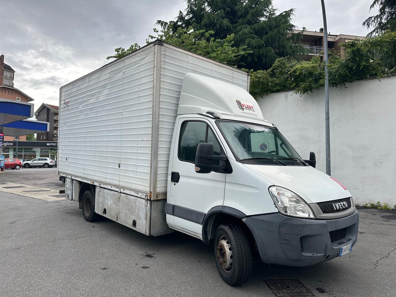 Iveco Daily Allestimento auto officina mobile completamente attrezzata