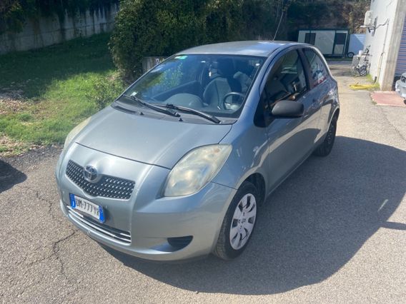 Toyota Yaris 1.0i 16v Cat 3 Porte