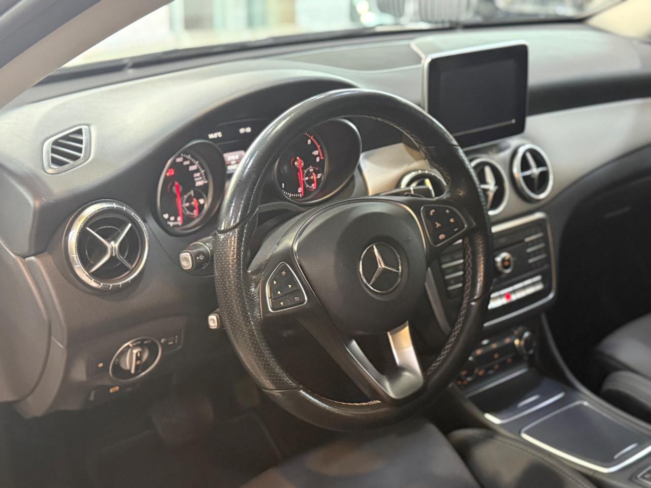 Mercedes-benz CLA 200 d S.W. Premium