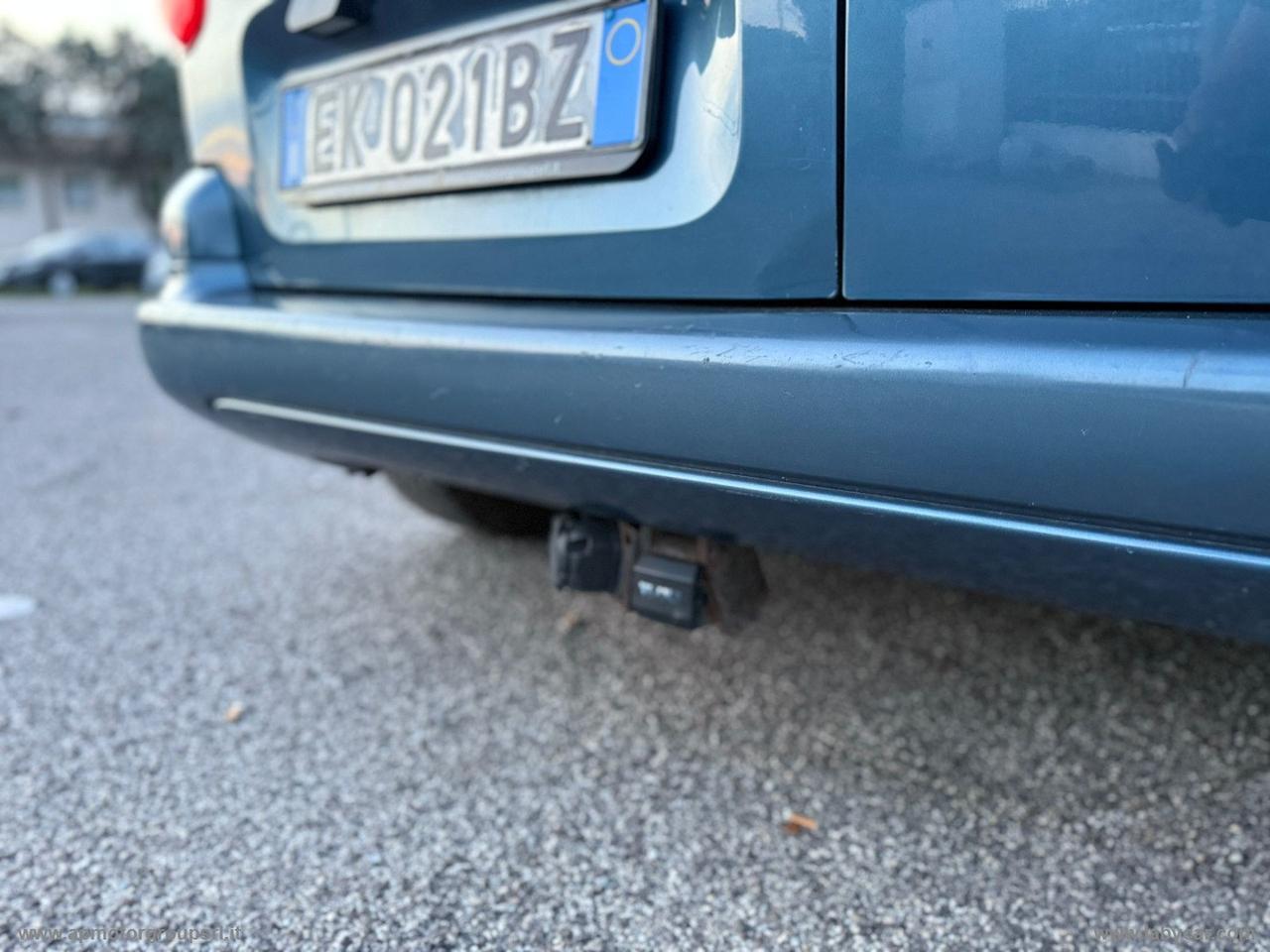 PEUGEOT Partner Tepee 1.6HDI 112CV Outdoor G.TRAINO