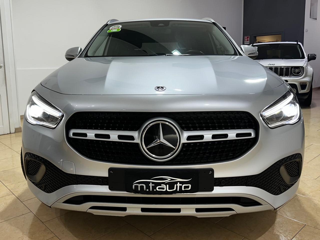 Mercedes-benz GLA 180 d Automatic Business Extra