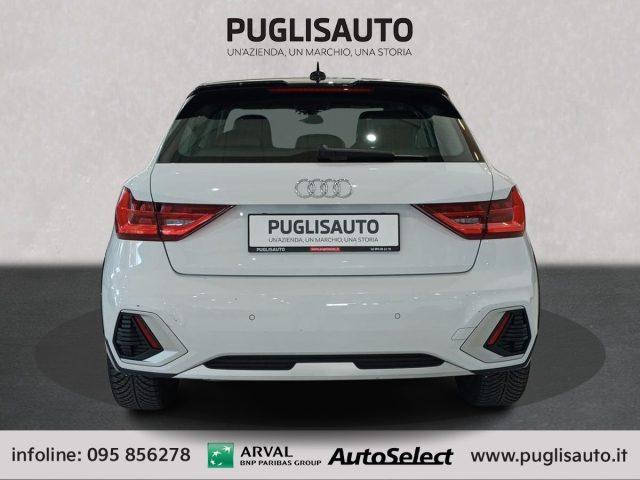 AUDI A1 citycarver 30 TFSI Admired