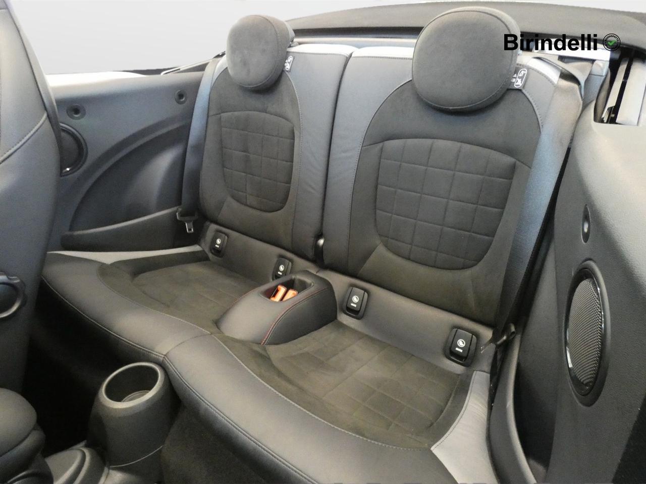 MINI Mini Cabrio (F57) - Mini 2.0 John Cooper Works JCW Cabrio