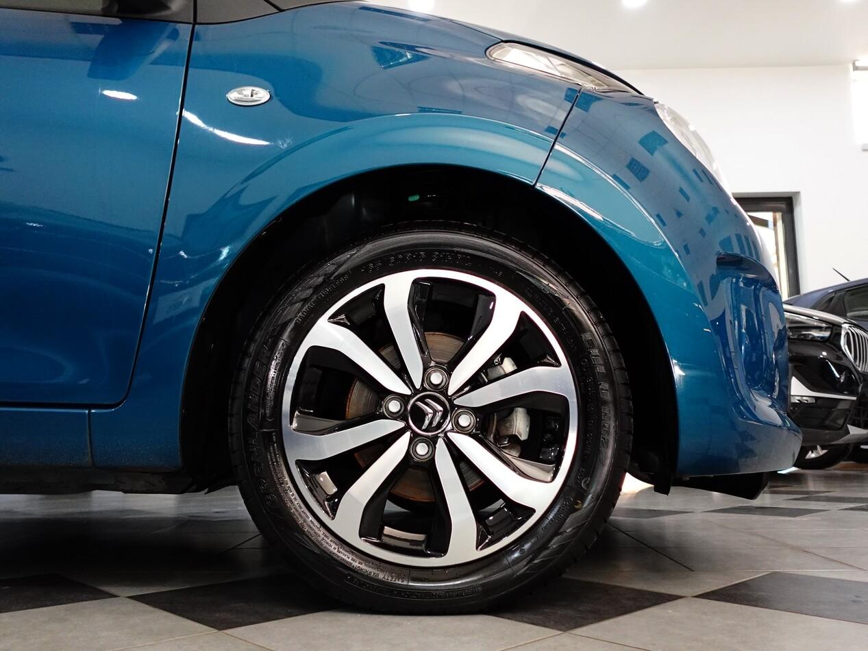 Citroen C1 1.0 VTI 72 CV SHINE