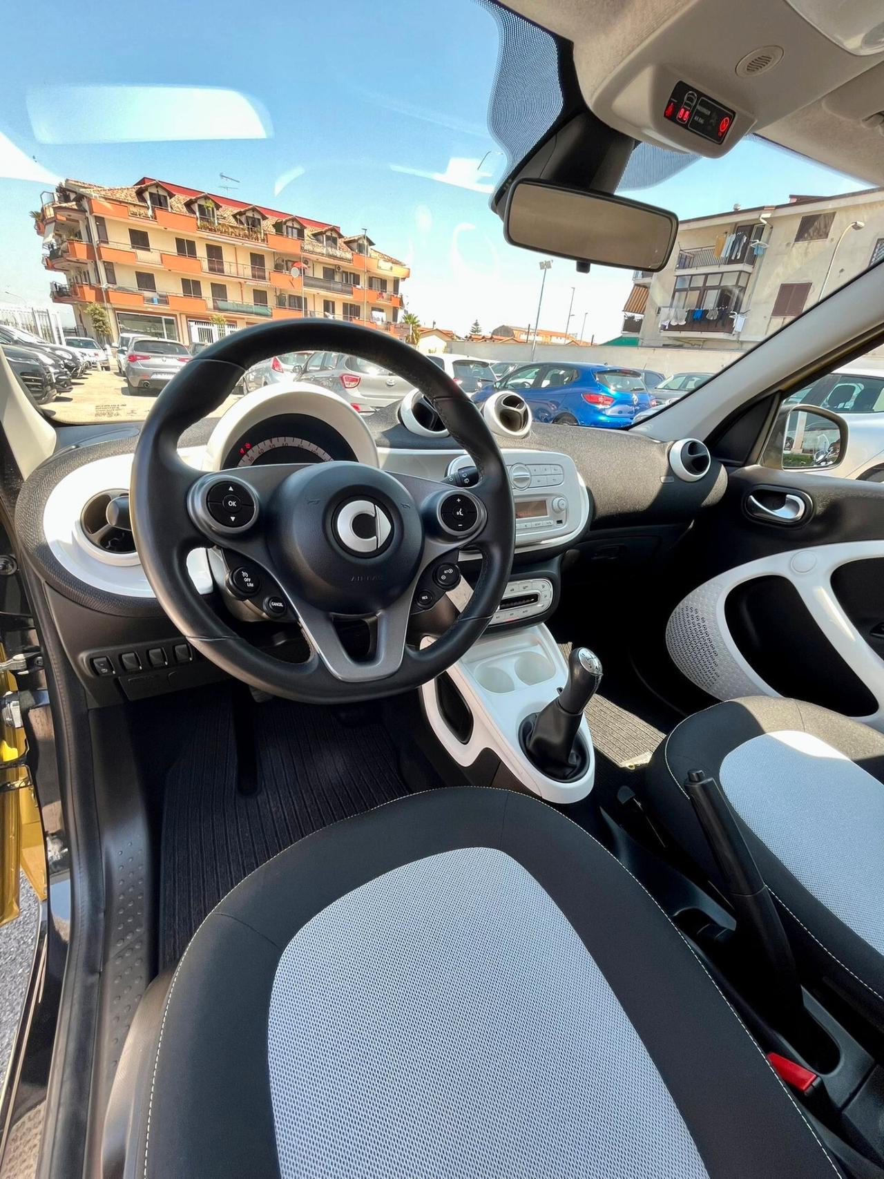 Smart ForFour 70 1.0 Passion