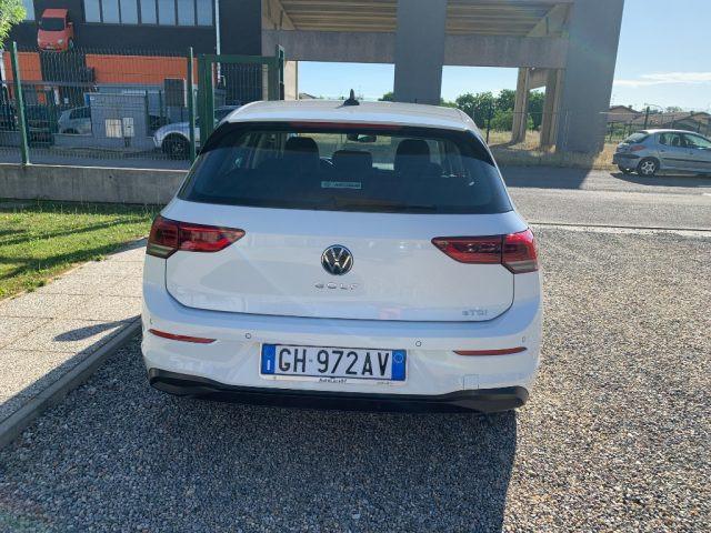 VOLKSWAGEN Golf 1.0 eTSI EVO DSG Life