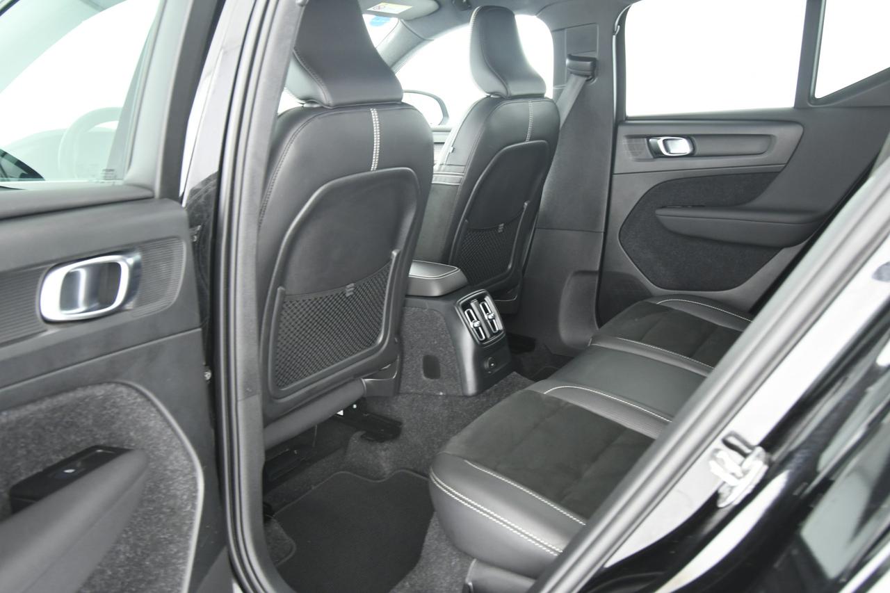 VOLVO XC40 1.5 t5 phev R-design auto LED+CAMERA+APP CONNECT
