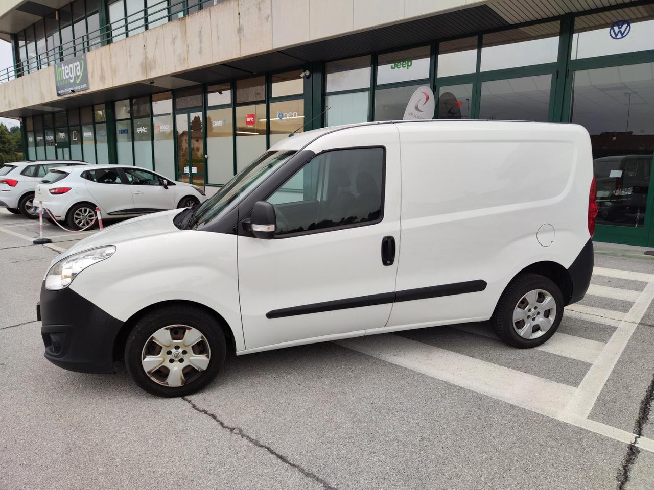 Opel Combo 1.6 CDTI 105CV PC-TA Van (750kg) E6