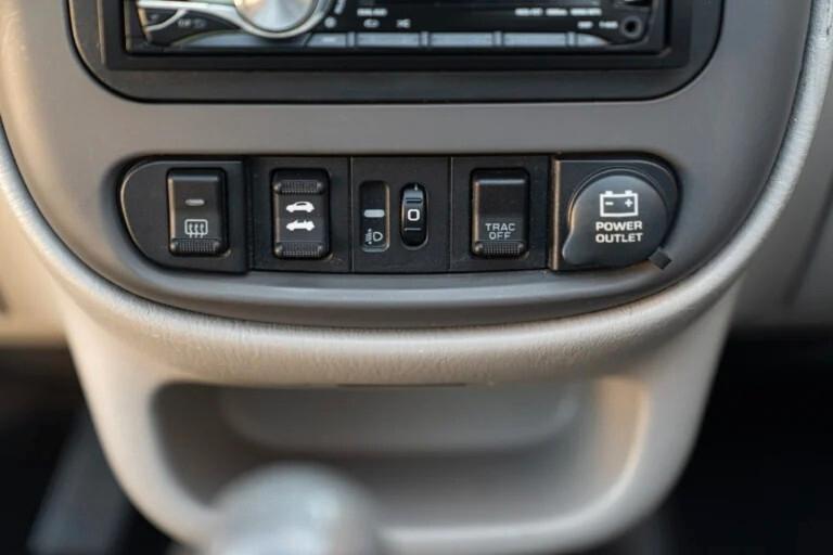 CHRYSLER PT CRUISER LIMITED 2.4 L CABRIOLET - CHR00001