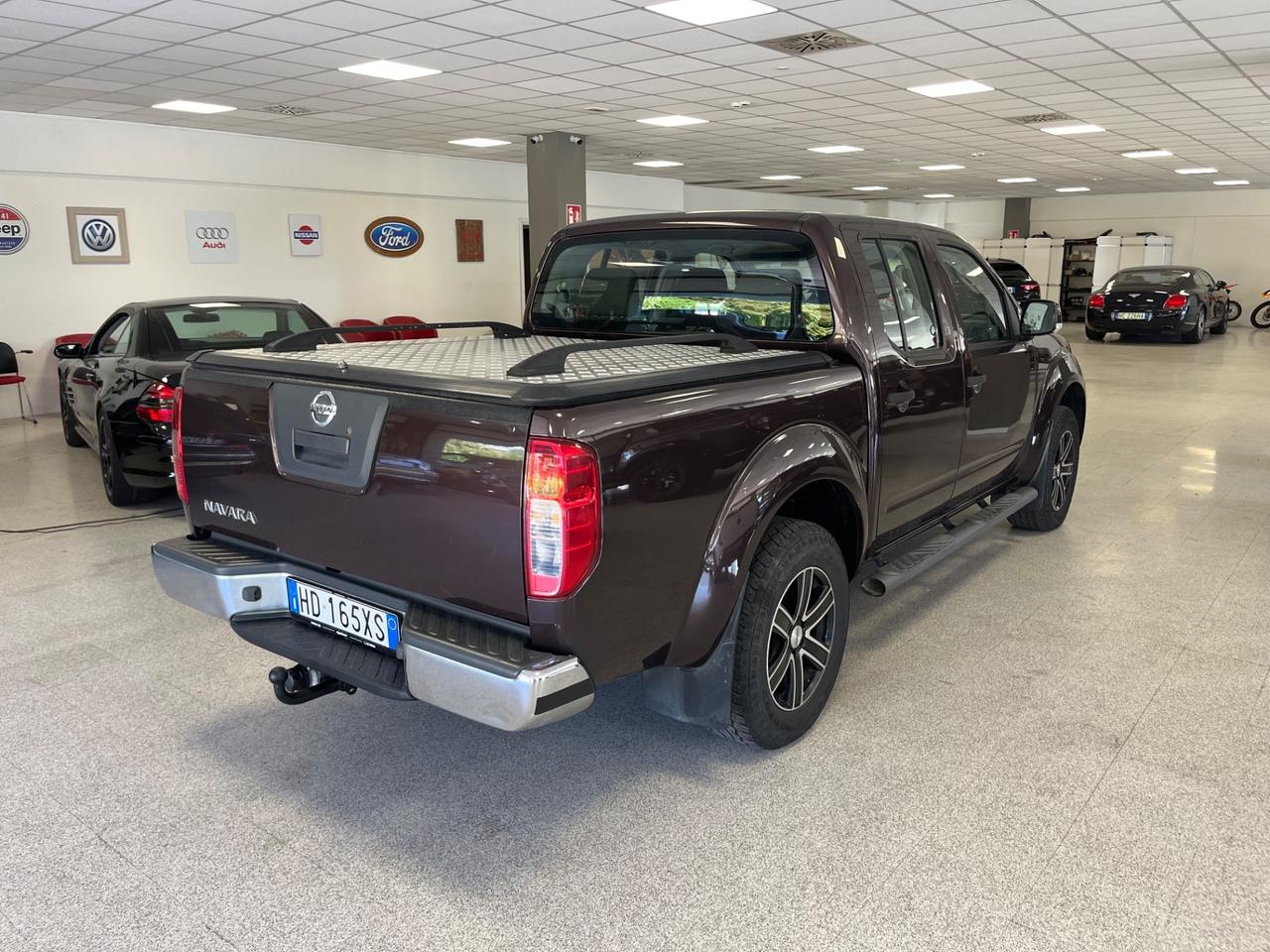Nissan Navara 2.5 dCi 190CV 4x4 Manuale GancioTraino