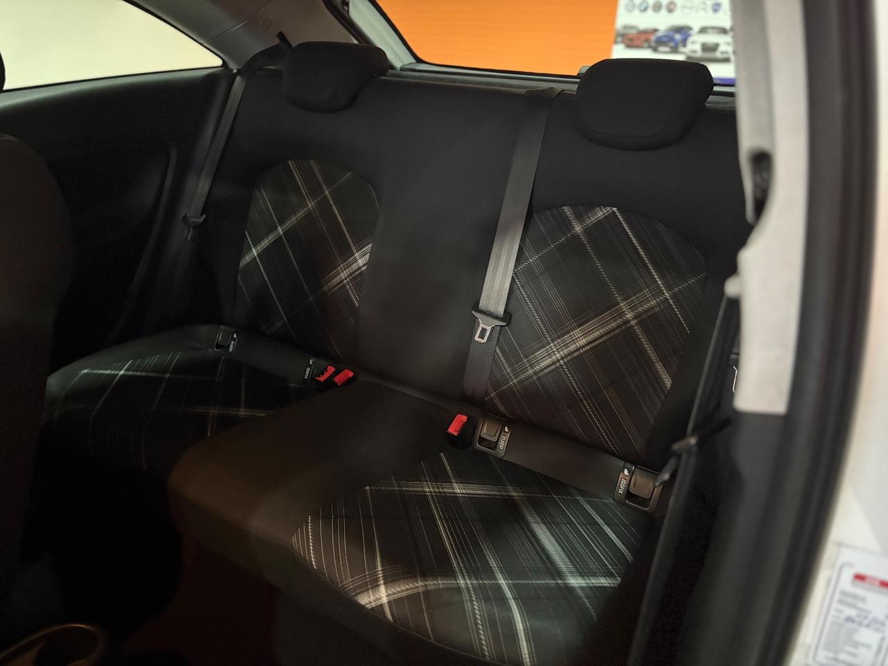 Opel Corsa 1.4 90CV GPL Tech Coupé b-Color