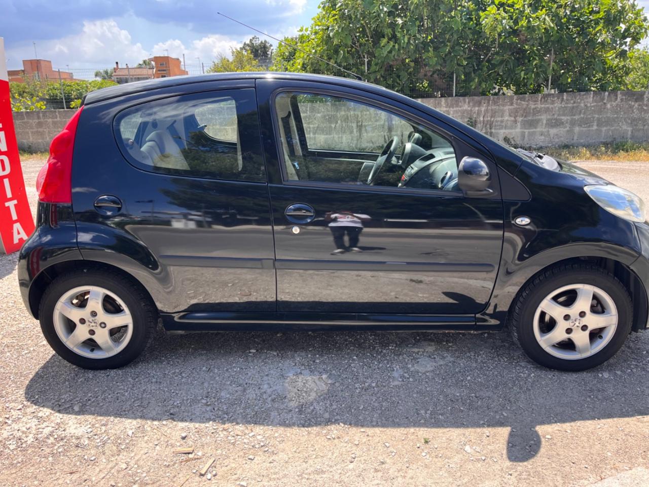 Peugeot 107 1.0 68CV 5p. Desir