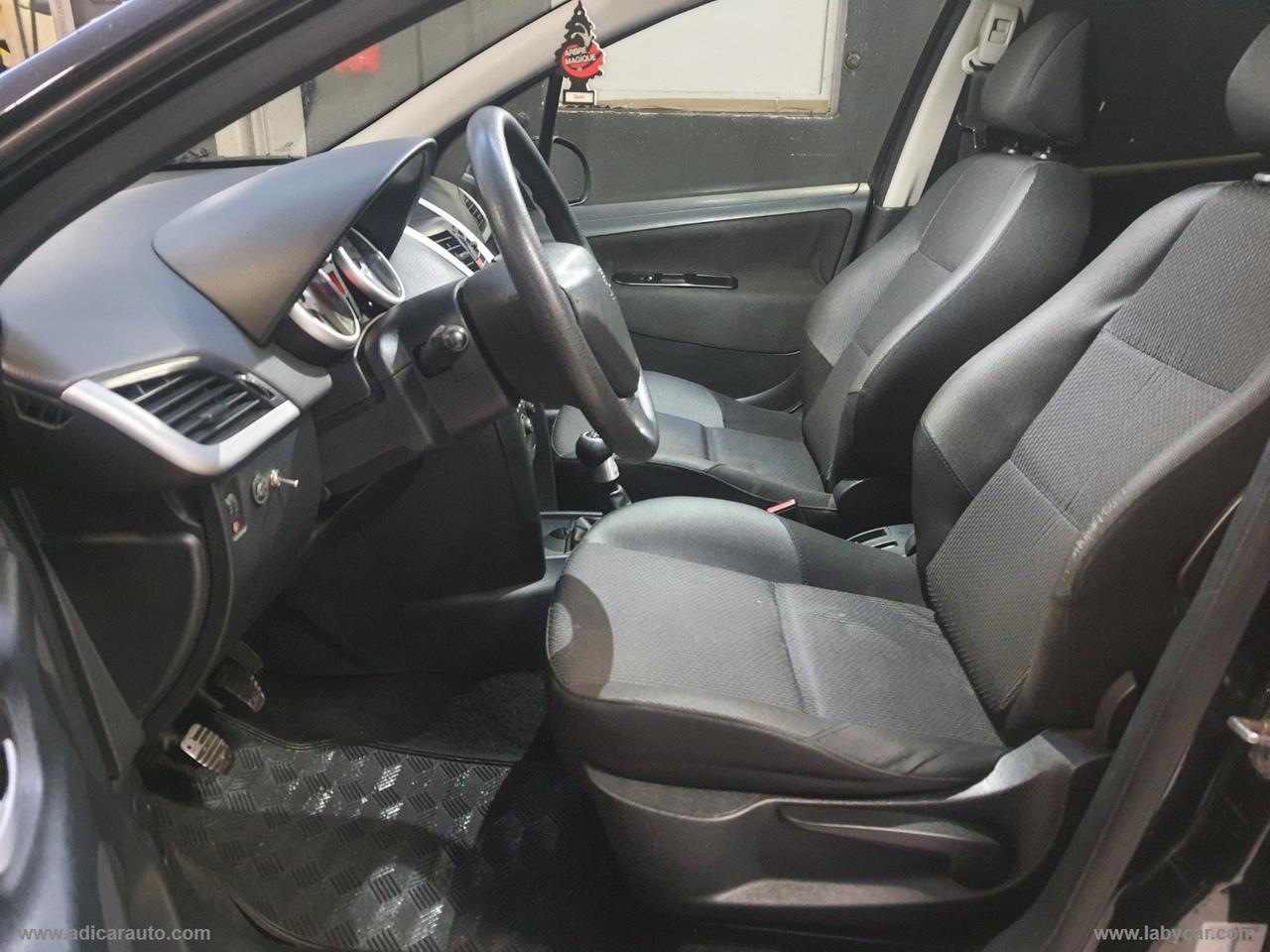 PEUGEOT 207 1.4 8V 75 CV 5p. ECO GPL