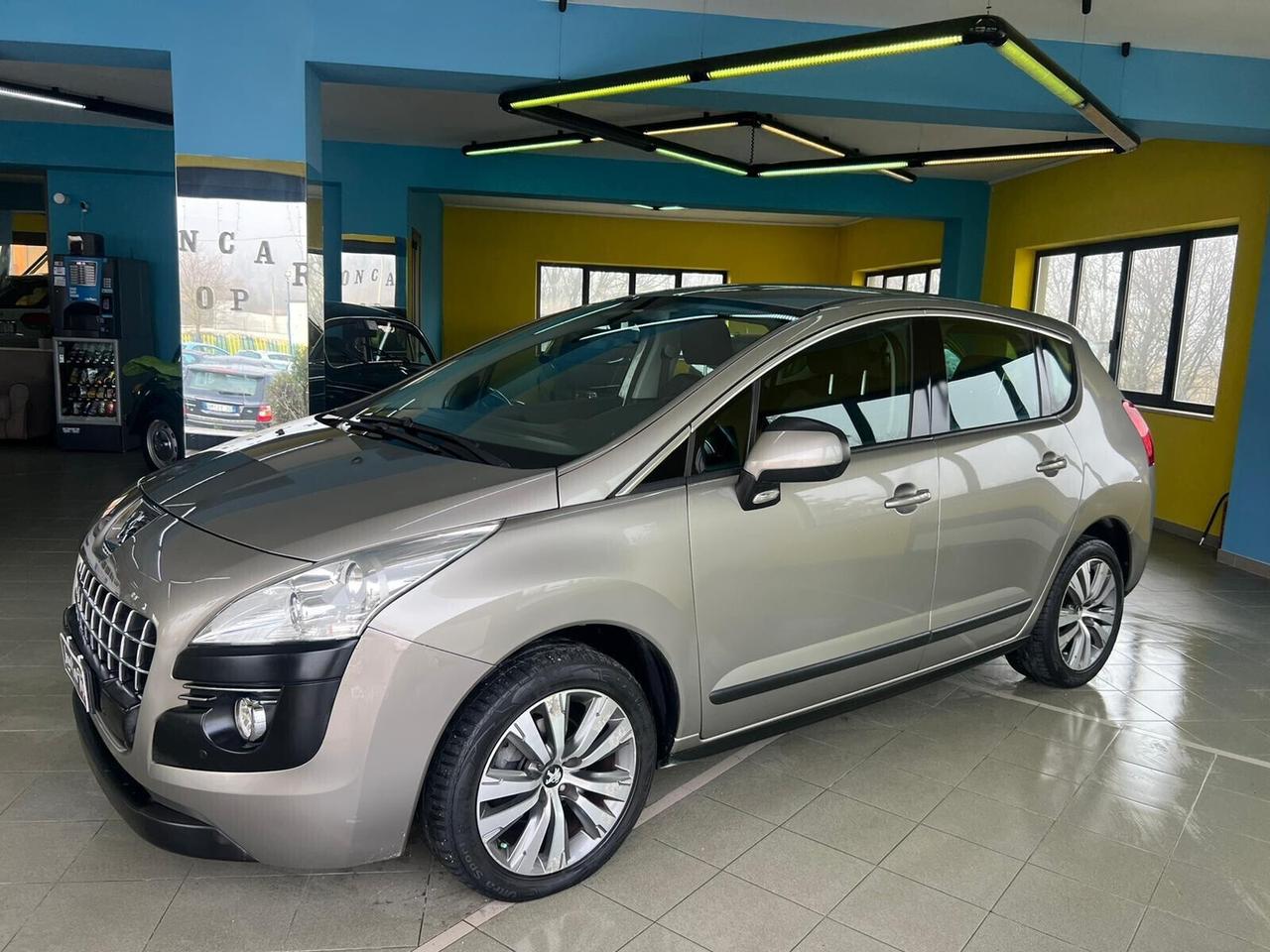 Peugeot 3008 1.6 HDi 110CV cambio automatico