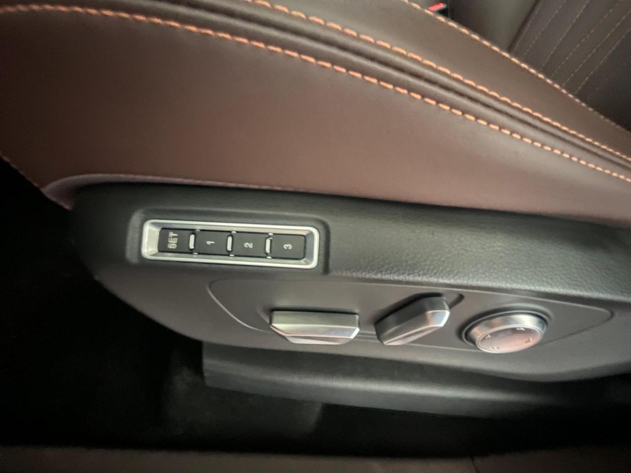 FOTON FOTON TUNLAND V9 ULTRA 8AT