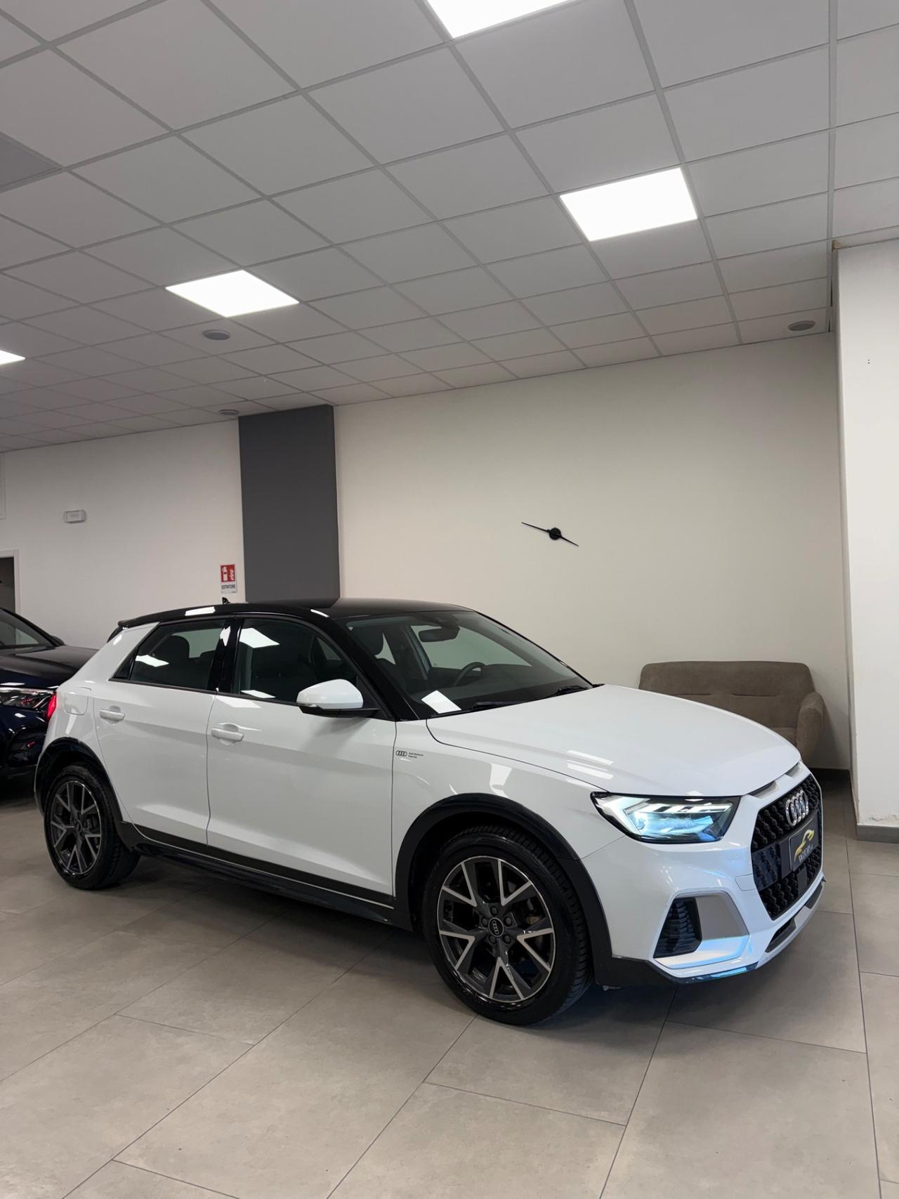 Audi A1 allstreet 35 TFSI Identity Contrast