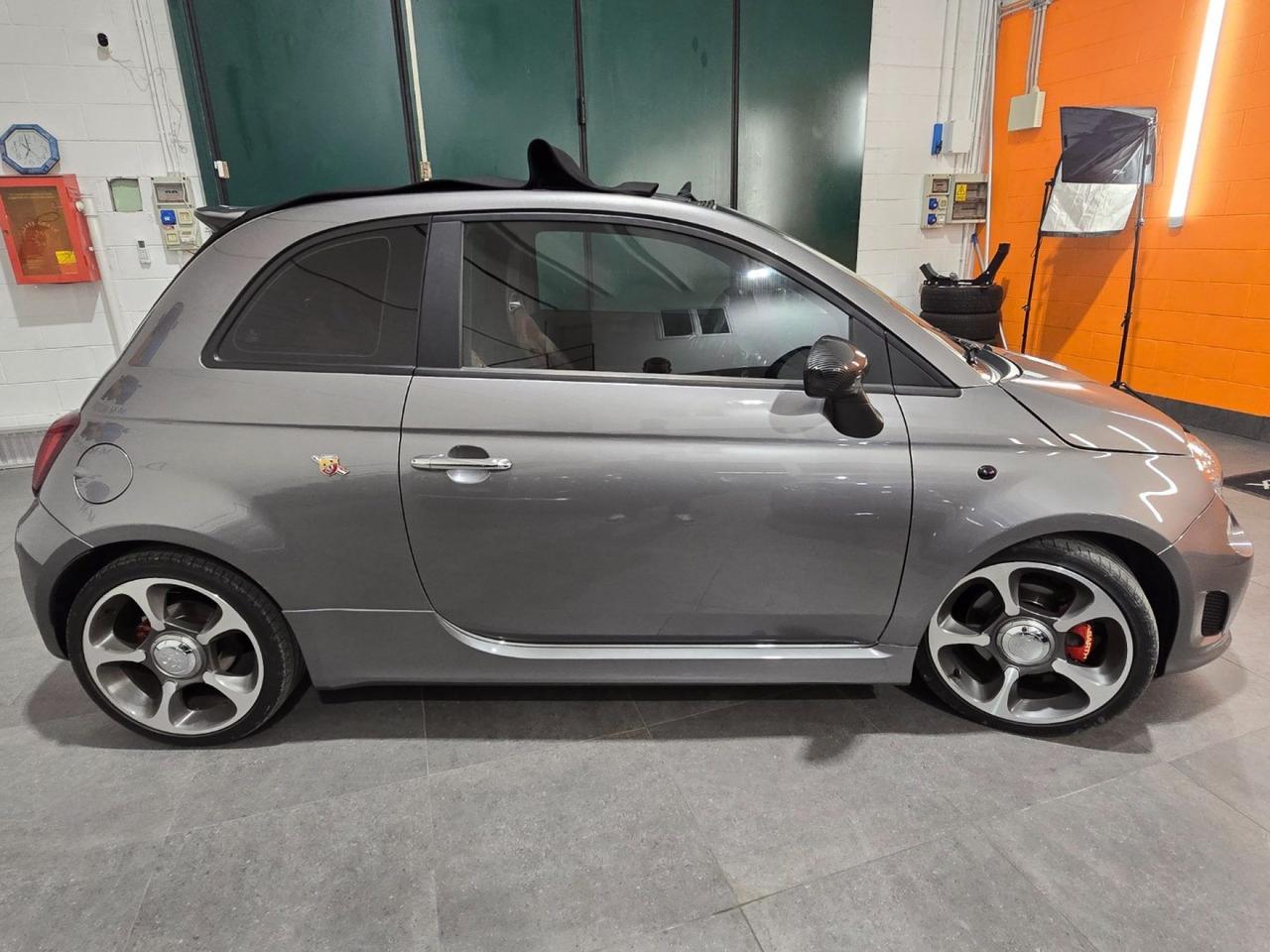 ABARTH 500 C 1.4 Turbo T-Jet MTA